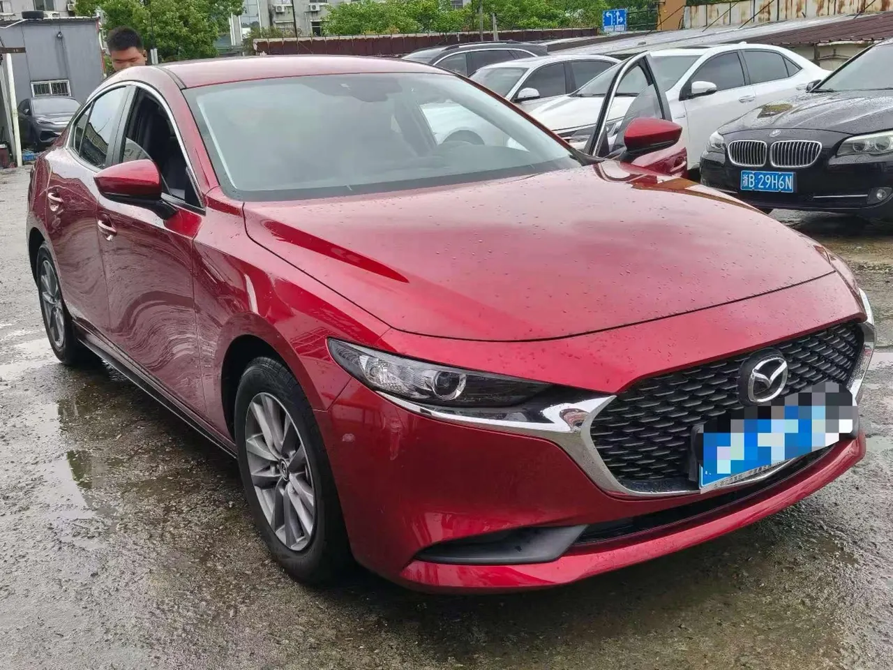 Mazda 3 Oncorsela 2023 Mazda 3 Oncorsela-sedan 1.5 quality US version manual transmission 2