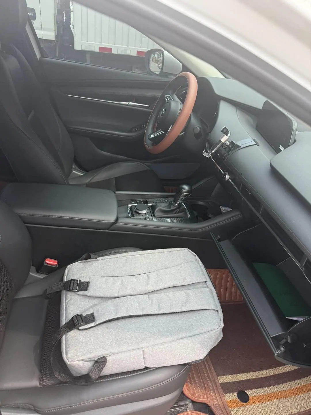 Mazda 3 Oncorsela 2023 Mazda 3 Oncorsela-sedan 2.0 quality version automatic transmission 4