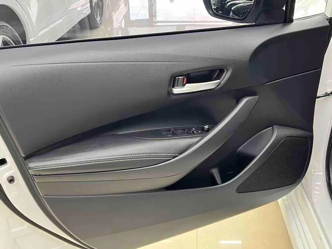Toyota 2023 corolla 1.2T stepless elite version of automatic gear 13