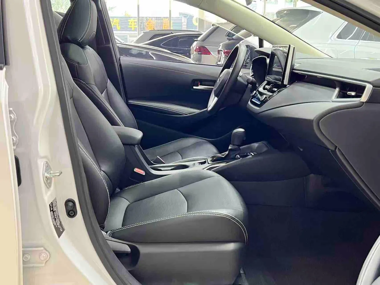 Toyota 2023 corolla 1.2T stepless elite version of automatic gear 15