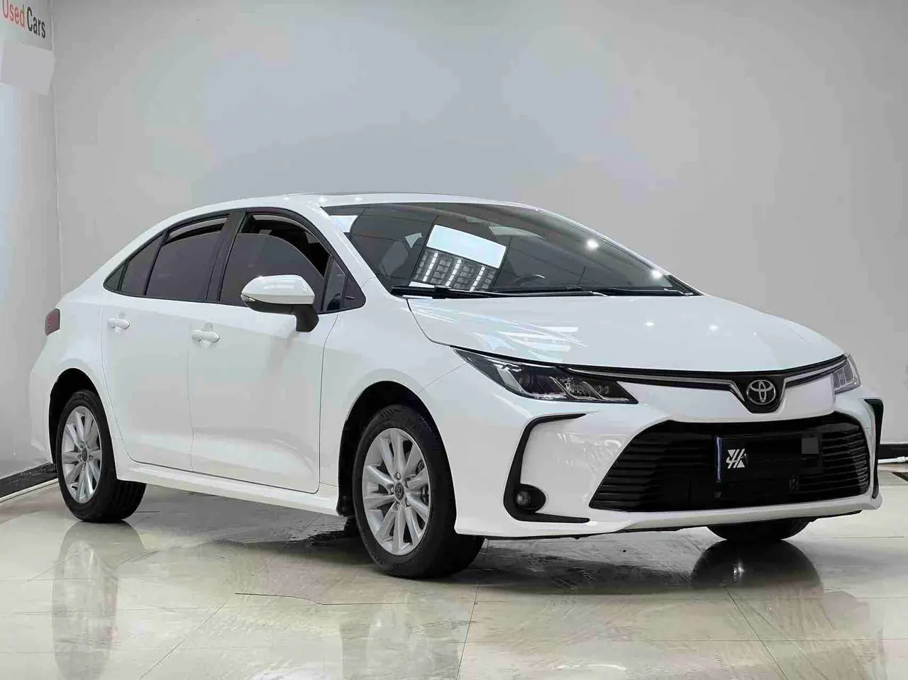 Toyota 2023 corolla 1.2T stepless elite version of automatic gear 3