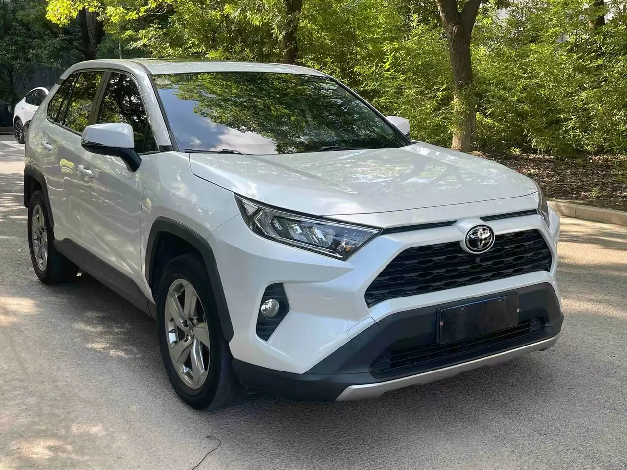 Toyota 2022 RAV4 Rongbo 2.0 Stepless Two-Drive Fashion Edition Automatic Gear 3