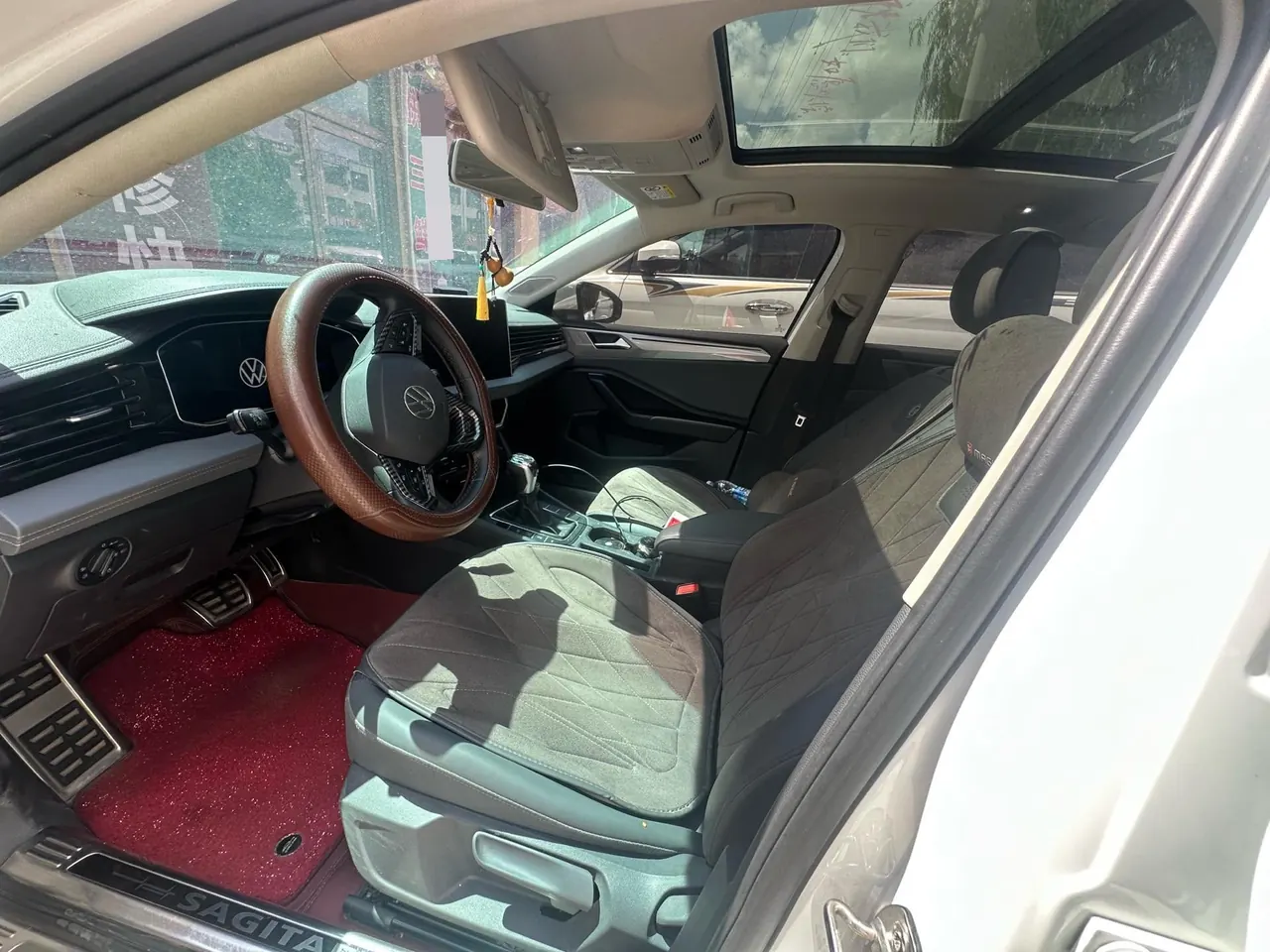 Volkswagen 2023 Sagittarius 1.2TSI 200TSI Flying Edition Automatic Gear 3