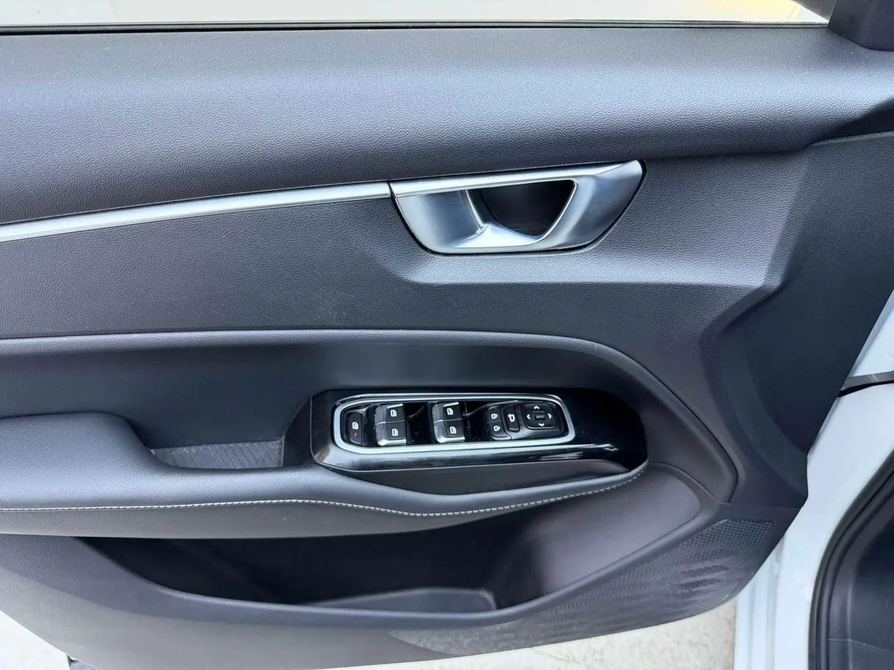 WuLing 2022 Capgemini 1.5T Stepless Flagship Automatic Gear 4