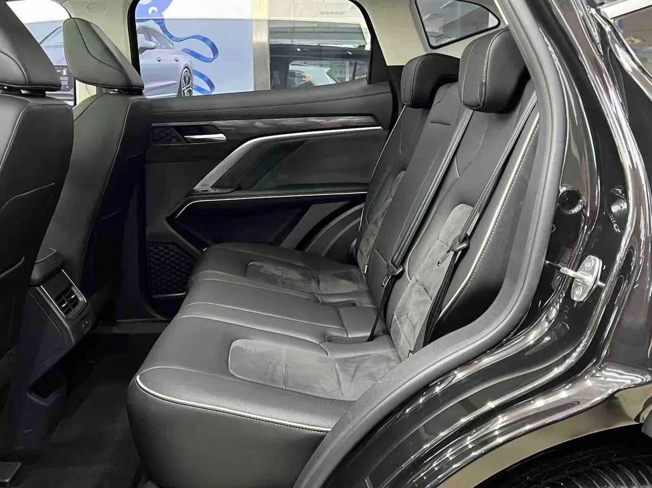 Haval 2023 H6 1.5T National Tide Champion Edition Automatic Gear 12