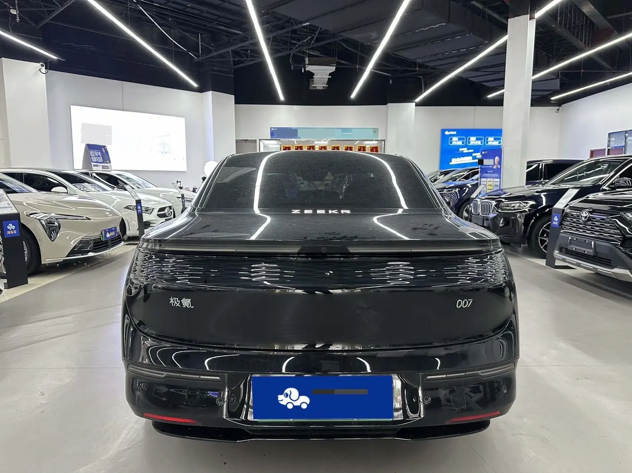Zeekr 2025 Zeekr 007 Long Endurance Rear Drive Smart Driving Edition 100kWh Automatic Transmission 3