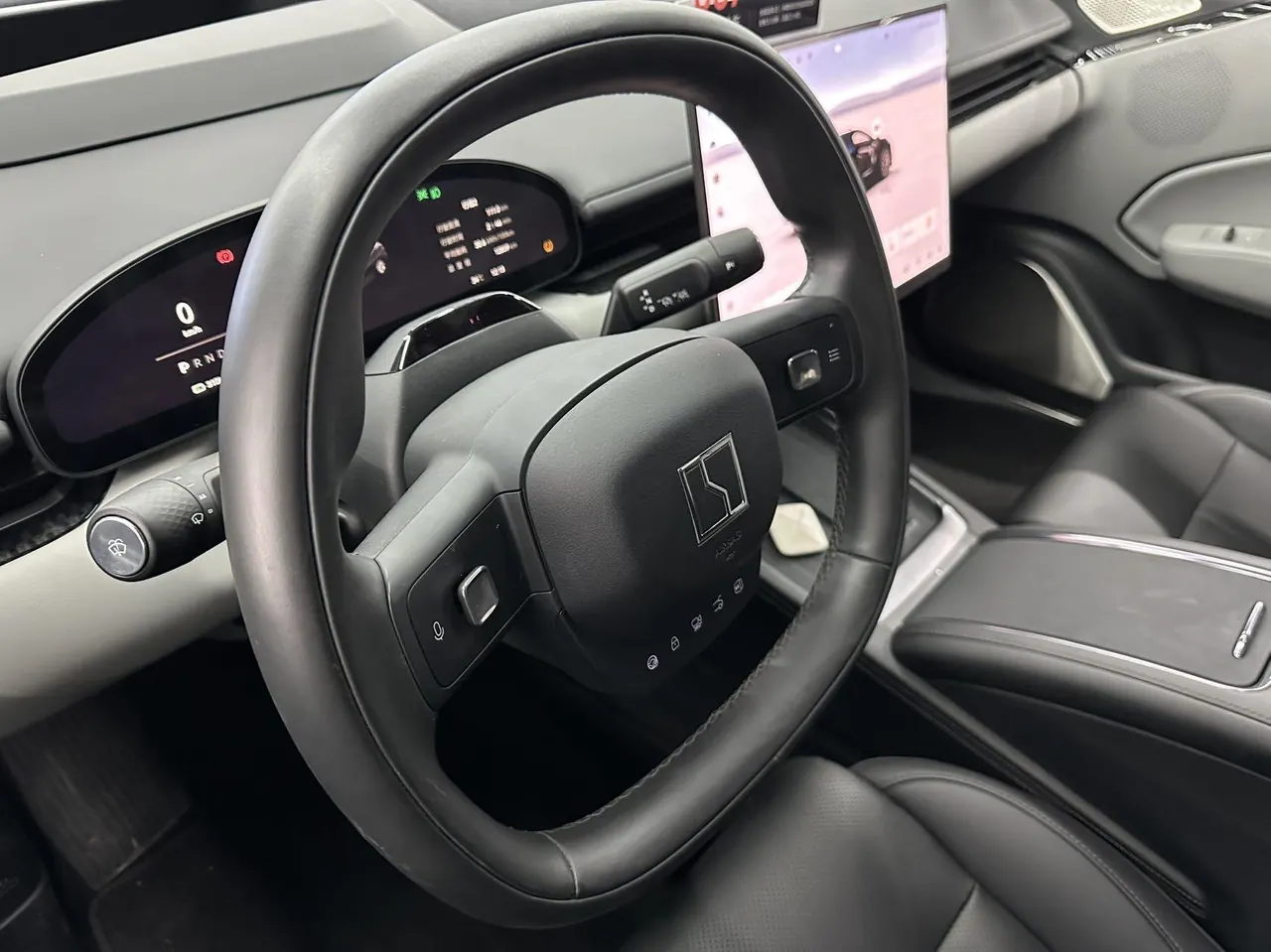 Zeekr 2025 Zeekr 007 Long Endurance Rear Drive Smart Driving Edition 100kWh Automatic Transmission 4