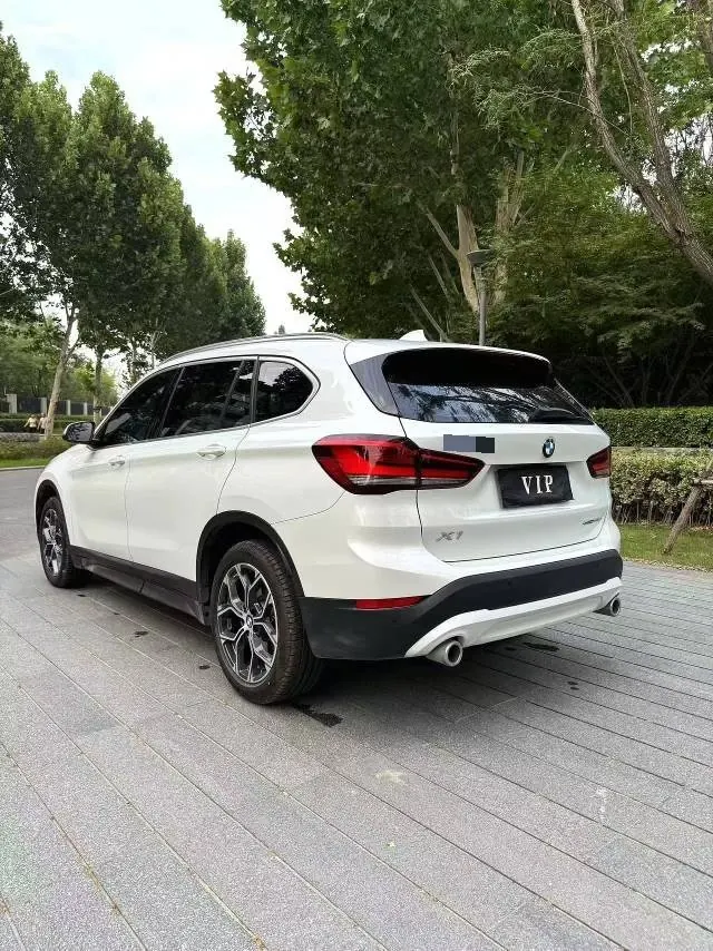 BMW 2022 X1 sDrive25Li 2.0T Leading Automatic Gear 9