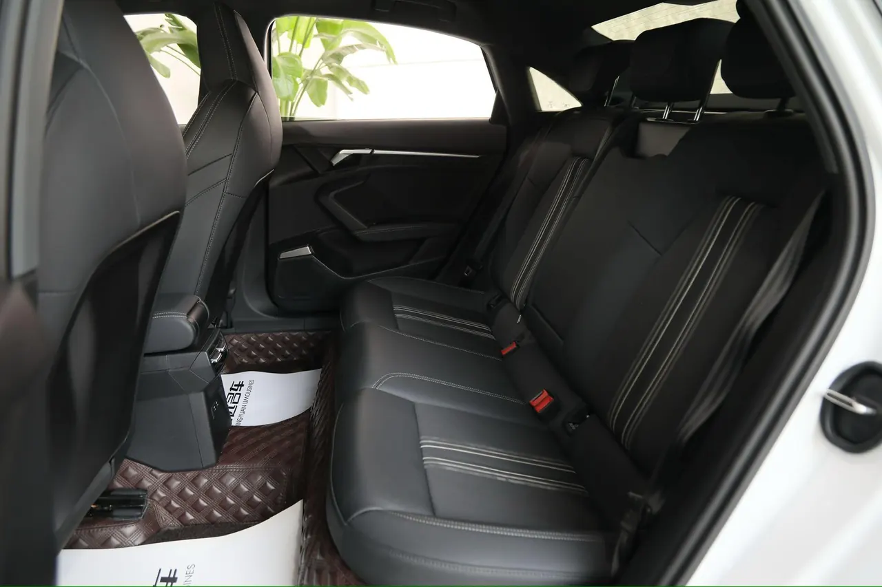Audi 2023 A3L Limousine 1.4TFSI 35TFSI Fashion Sport Version Automatic Transmission 7