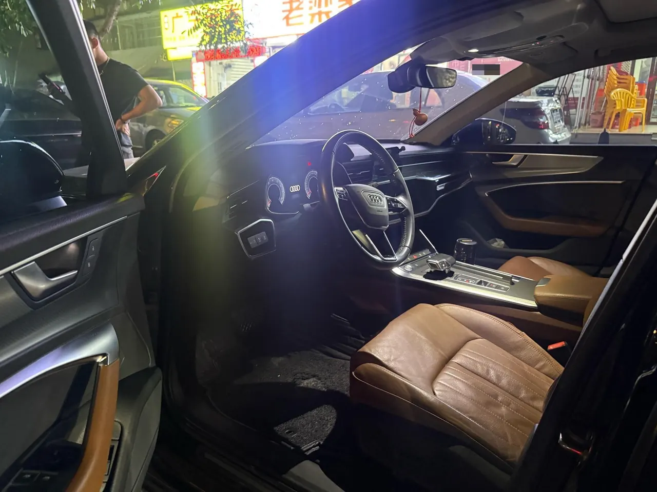 Audi 2020 A6L 2.0TFSI 40TFSI Deluxe Elegant Automatic 2