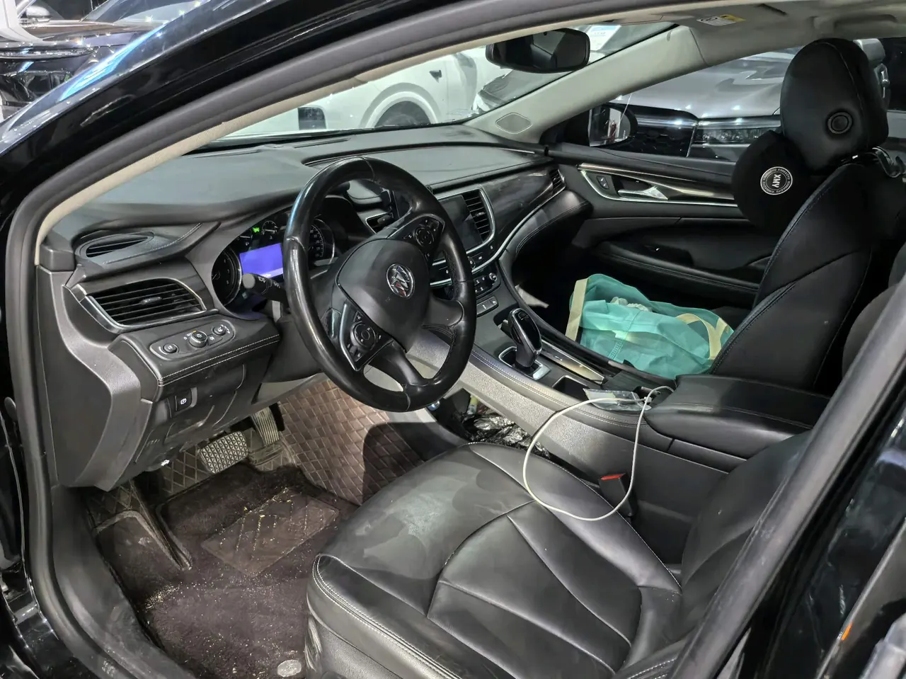 Buick 2022 LaCrosse 2.0T 652T Luxury Automatic 3