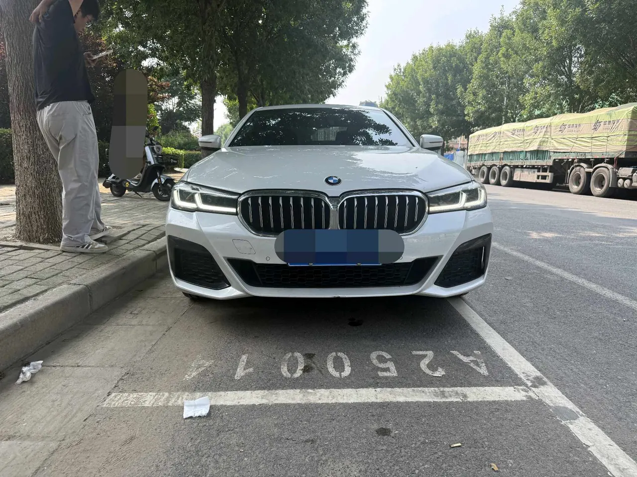 BMW 5 Series 2020 530Li 2.0T Leading M Sports Suit Automatic Gear 2