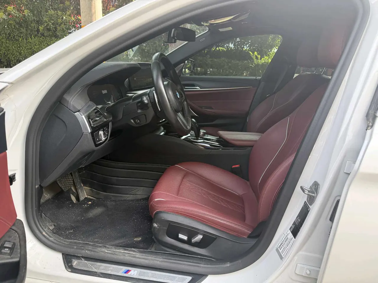 BMW 5 Series 2020 530Li 2.0T Leading M Sports Suit Automatic Gear 3