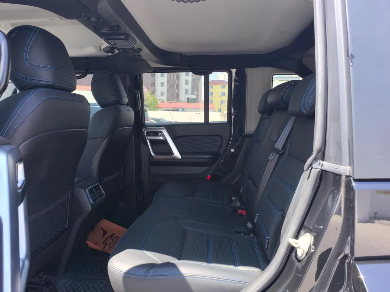 Beijing 2020 BJ40 2.0T 4WD City Hunter Edition Extreme Automatic Gear 9