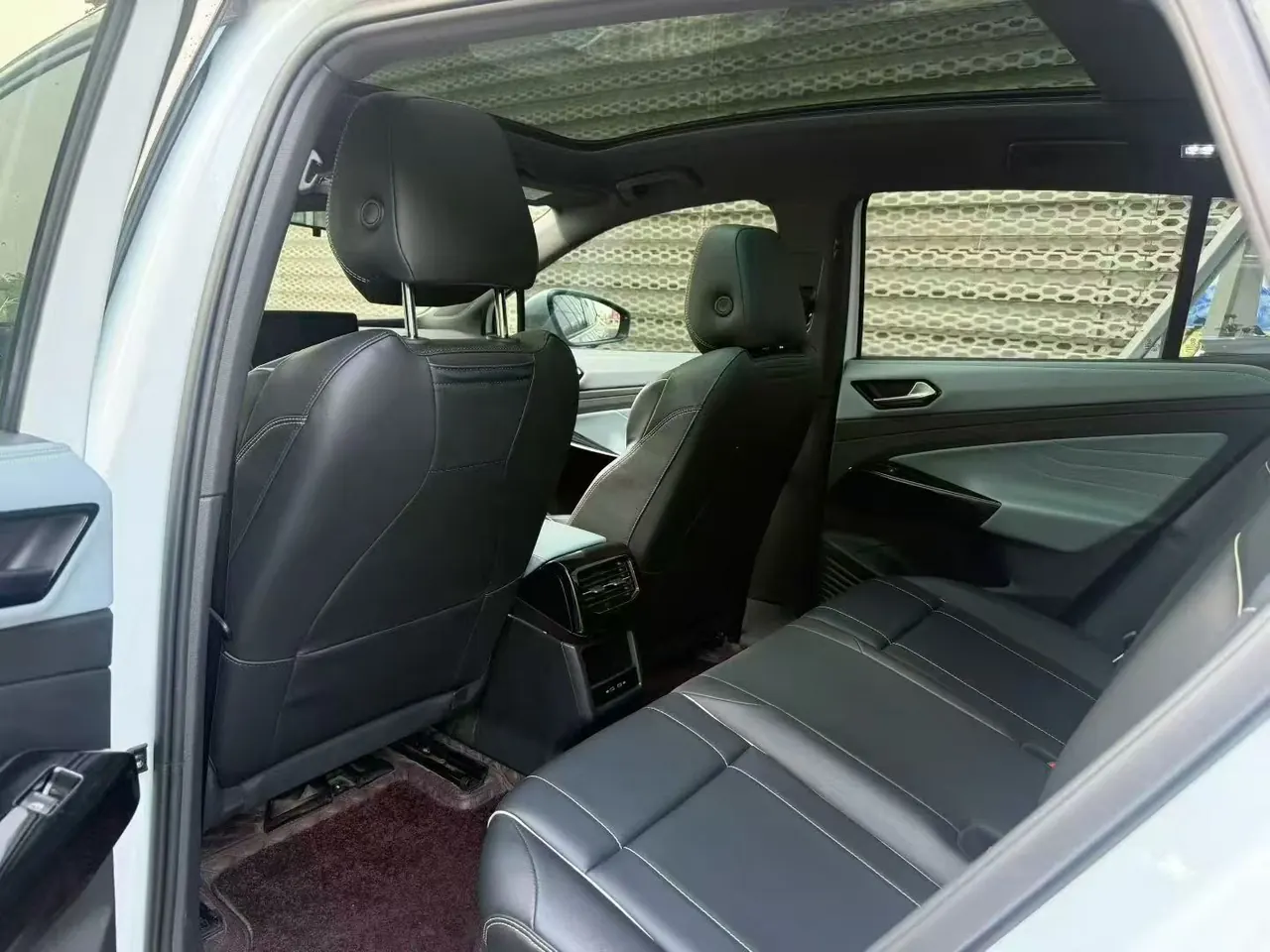 Volkswagen 2025 ID. 4 X Smart Pure Smart Edition Automatic Gear 5