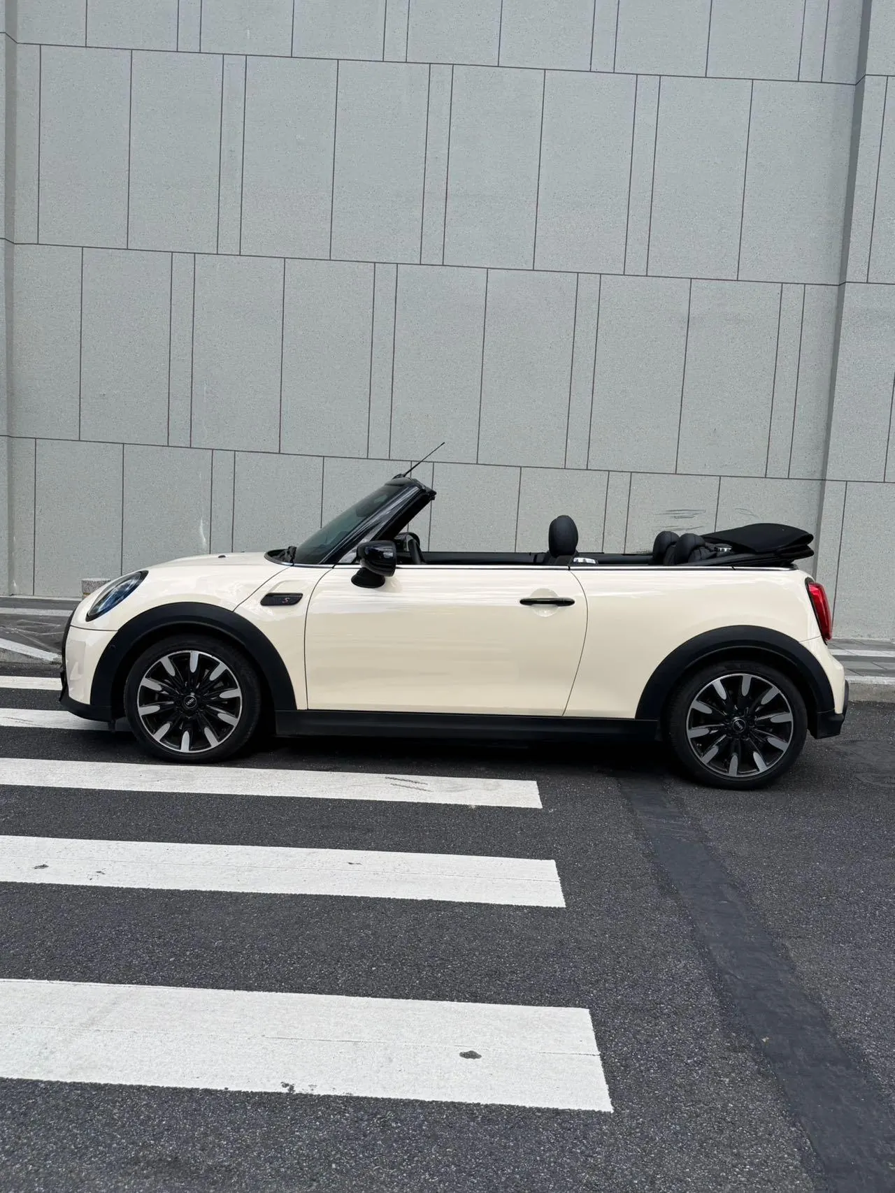 MINI Cabrio (Imported) 2022 Cooper S Cabrio 2.0T Classic Auto 2