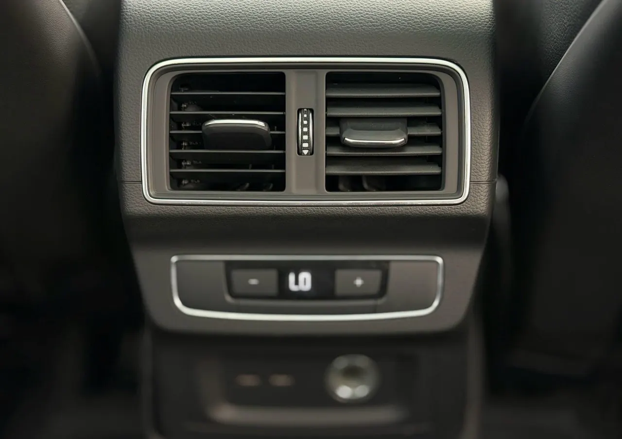 Audi 2020 Q5L 2.0TFSI 40TFSI Rongxiang Fashion Automatic 13