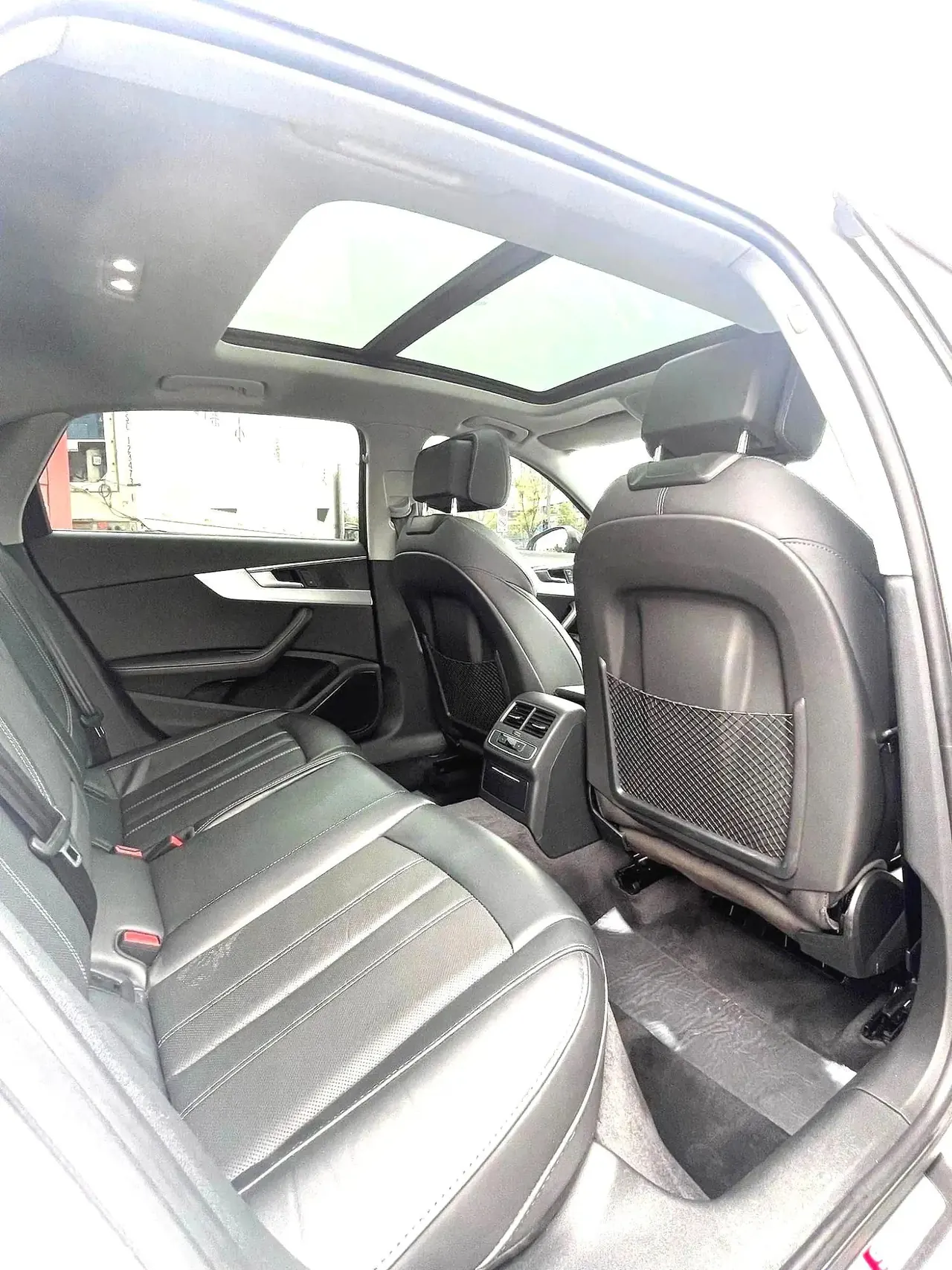 Audi 2023 A4L 2.0TFSI 40TFSI Quattro Deluxe Dynamic Automatic 6