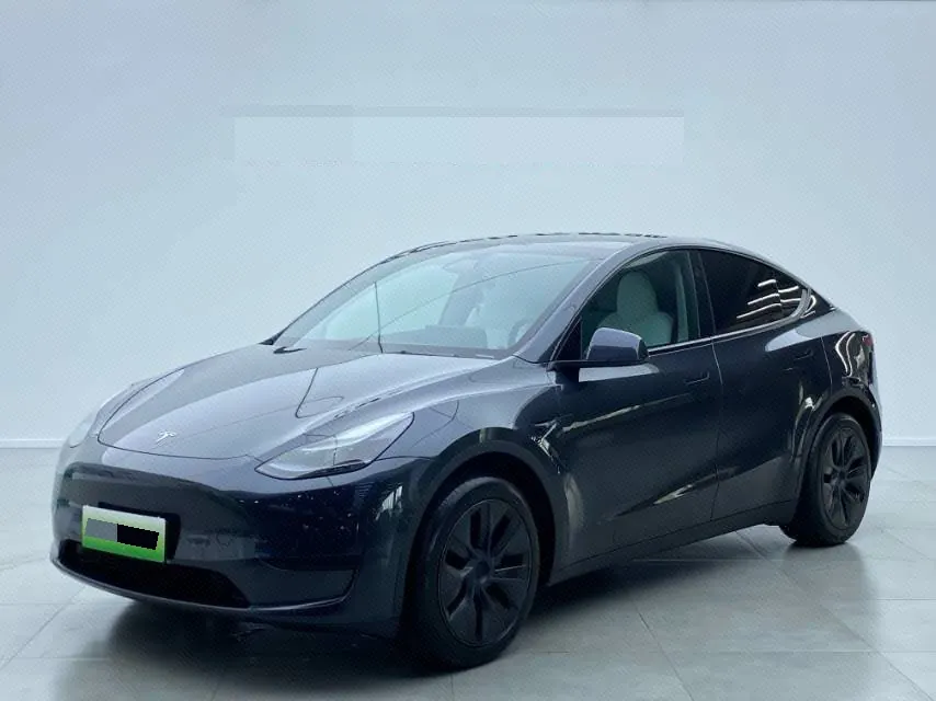 Open image lightbox: Tesla 2024 Model Y rear-wheel drive version automatic transmission