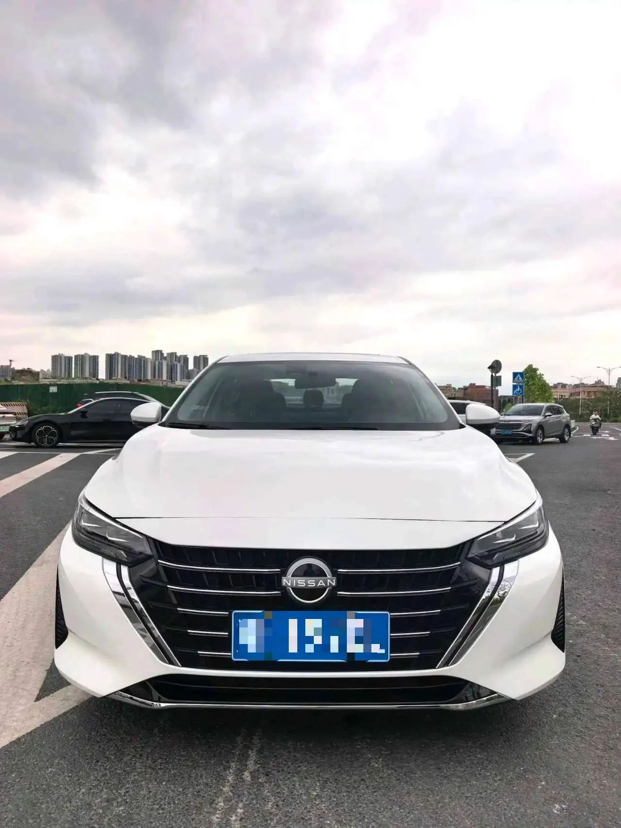 Nissan 2023 Sylphy 1.6 Stepless Intelligent Driving Edition Automatic Transmission 2