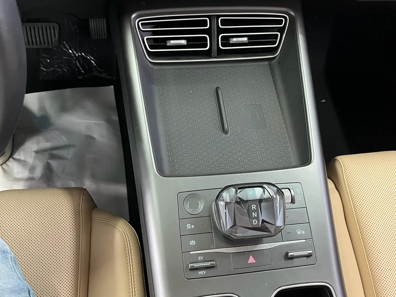 BYD Song Pro New Energy 2025 Song Pro DM-i 1.5 Stepless 75KM Leading Automatic Gear 10