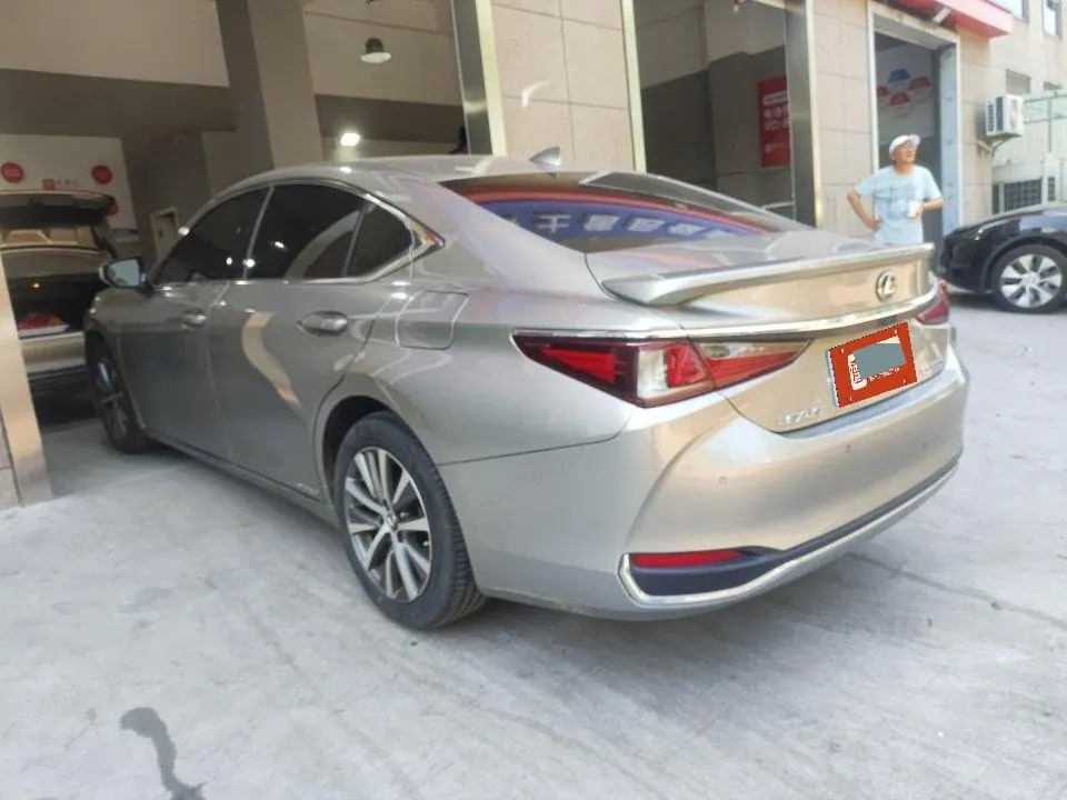 Lexus ES (Imported) 2021 ES300h 2.5 Stepless Excellence Edition Automatic Gear 7