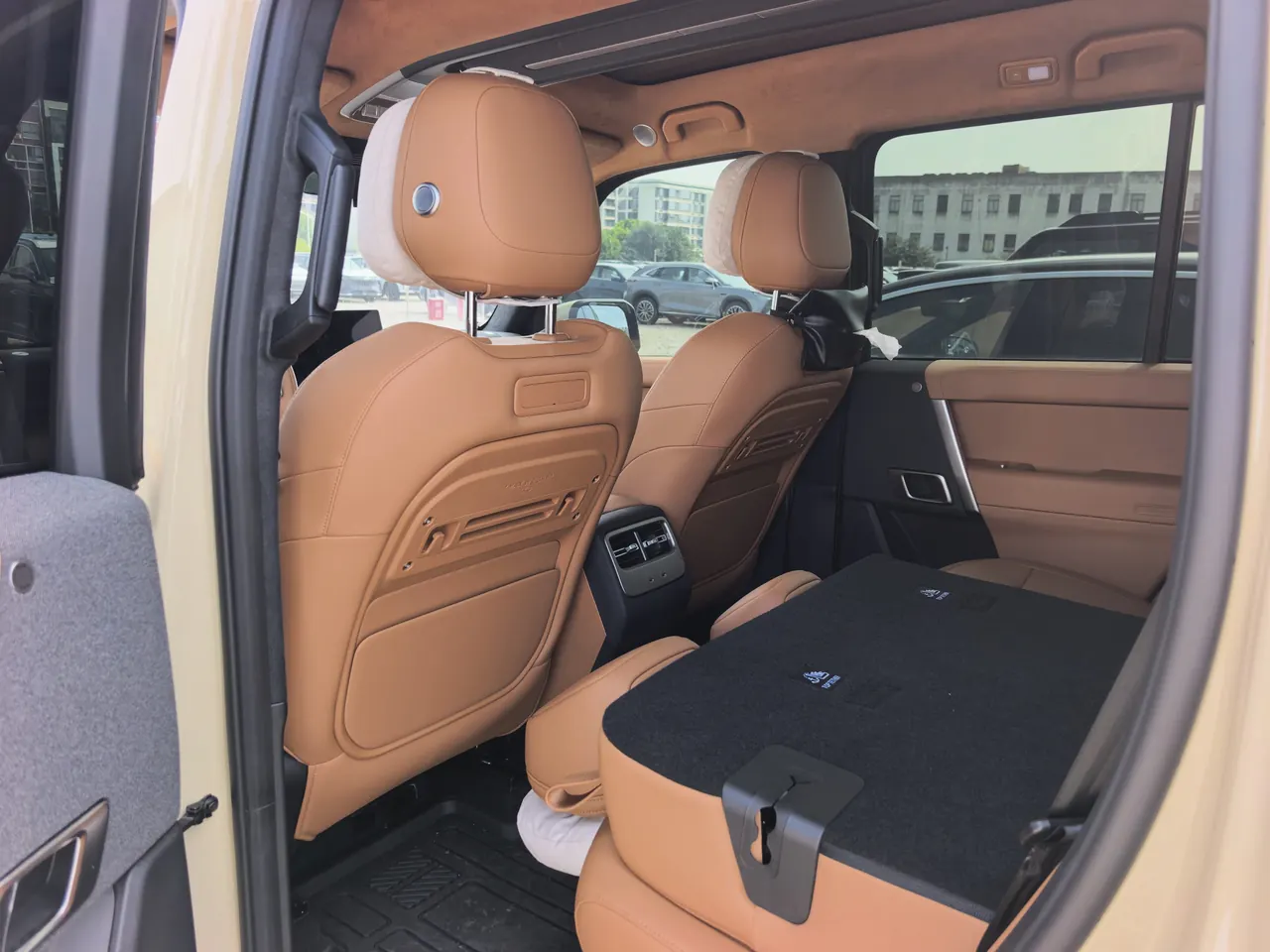 ICAR 2026 iCAR V 27 200KM 4WD Falcon 700 Automatic 4