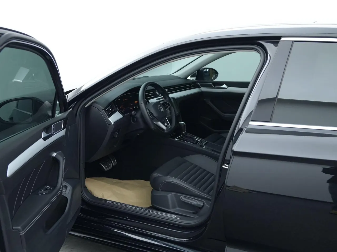Volkswagen 2023 Magotan 1.4TSI 280TSI 2 million Commemorative Comfortable Automatic Gear 4