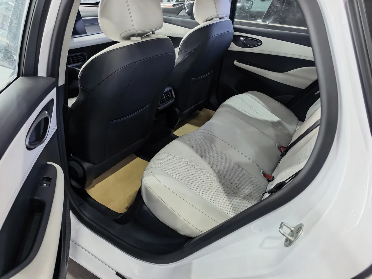 BYD 2025 seals 05 DM-i 1.5 stepless smart driving version 55KM luxury automatic gear 4