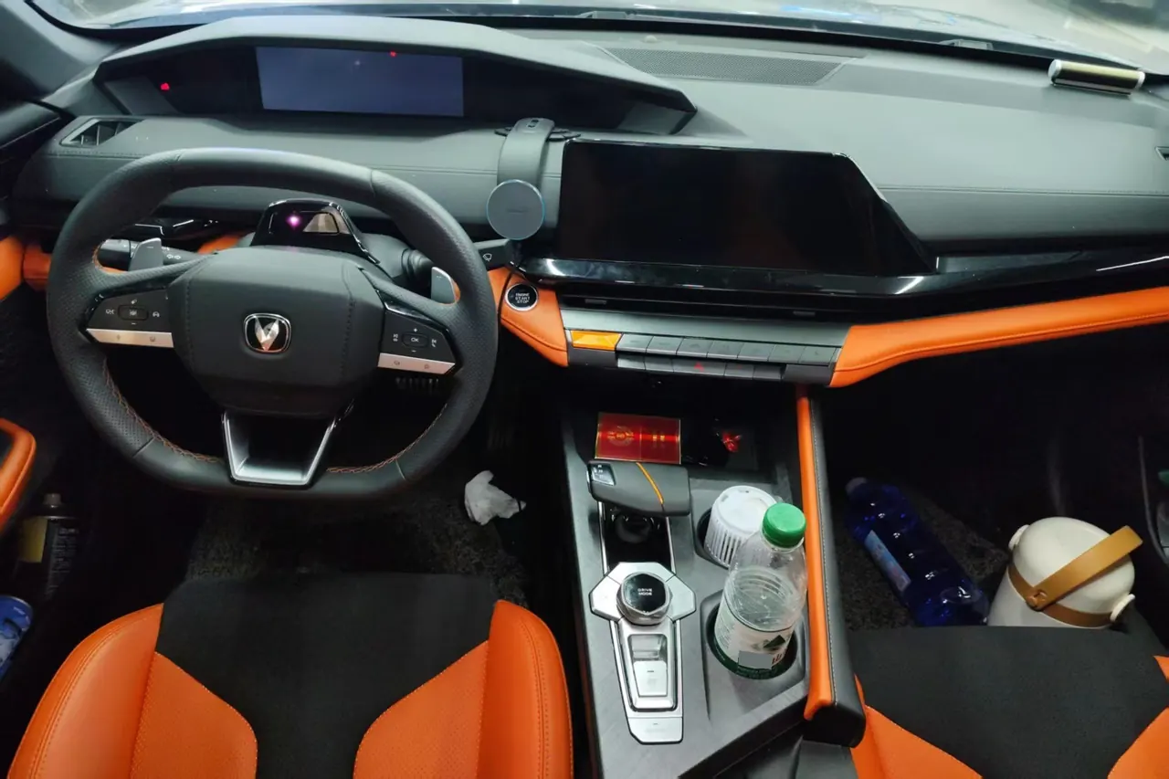 ChangAn 2023 UNI-V 1.5T Sports Edition Automatic 4