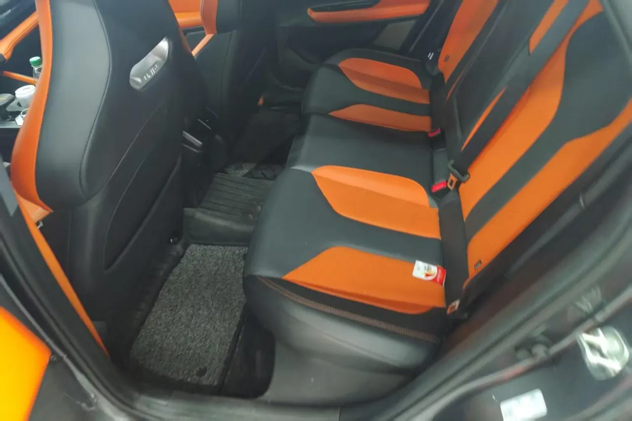 ChangAn 2023 UNI-V 1.5T Sports Edition Automatic 5
