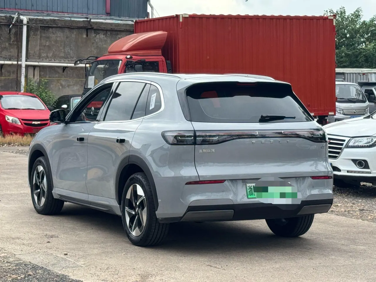Geely Galaxy 2024 E 5 530km Discovery Edition Automatic Gear 3