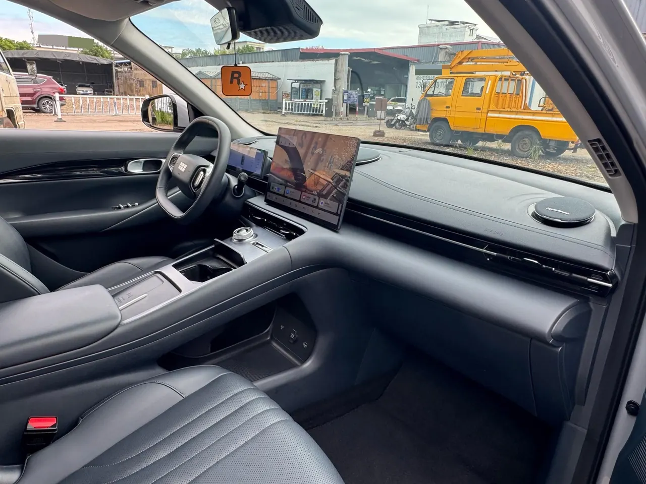 Geely Galaxy 2024 E 5 530km Discovery Edition Automatic Gear 8