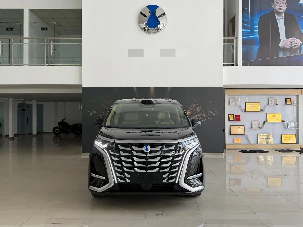 Denza 2025 Denza D9 DM-i 1.5T stepless intelligent driving version 1020 four-wheel drive flagship automatic gear 2