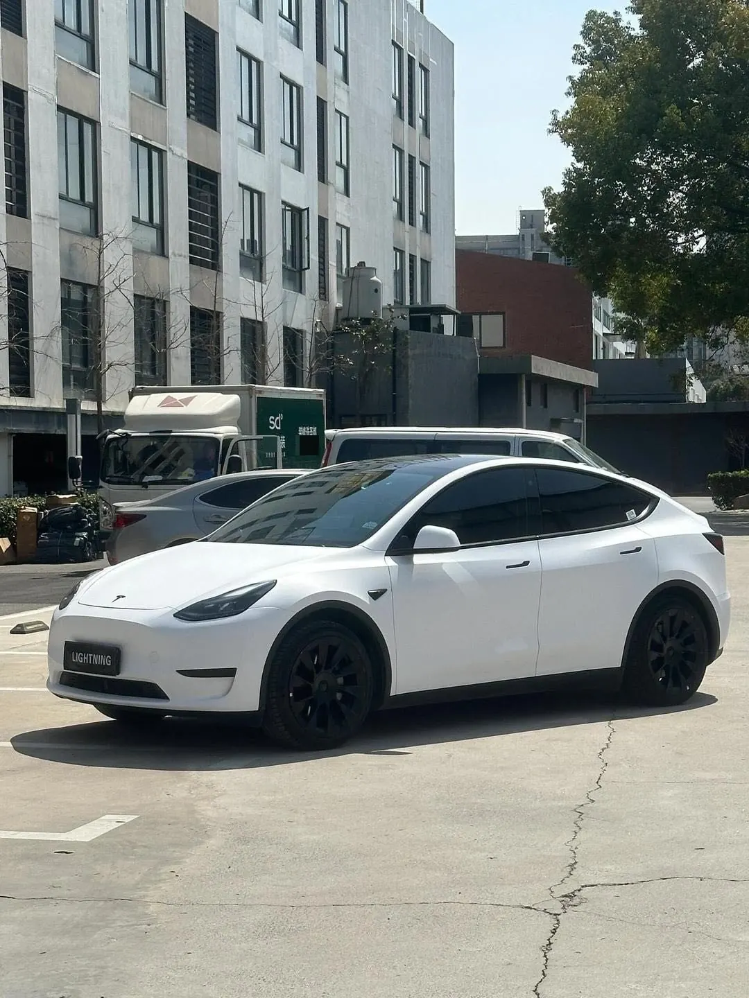 Tesla 2022 Model Y long endurance all-wheel drive version (modified) automatic gear 2