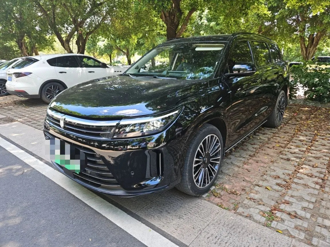 Open image lightbox: AITO 2024 AITO M7 4WD Plus 5-seat automatic gear