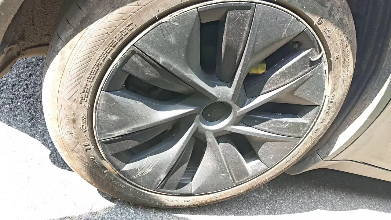 Tesla 2024 Model Y rear-wheel drive version automatic transmission 9