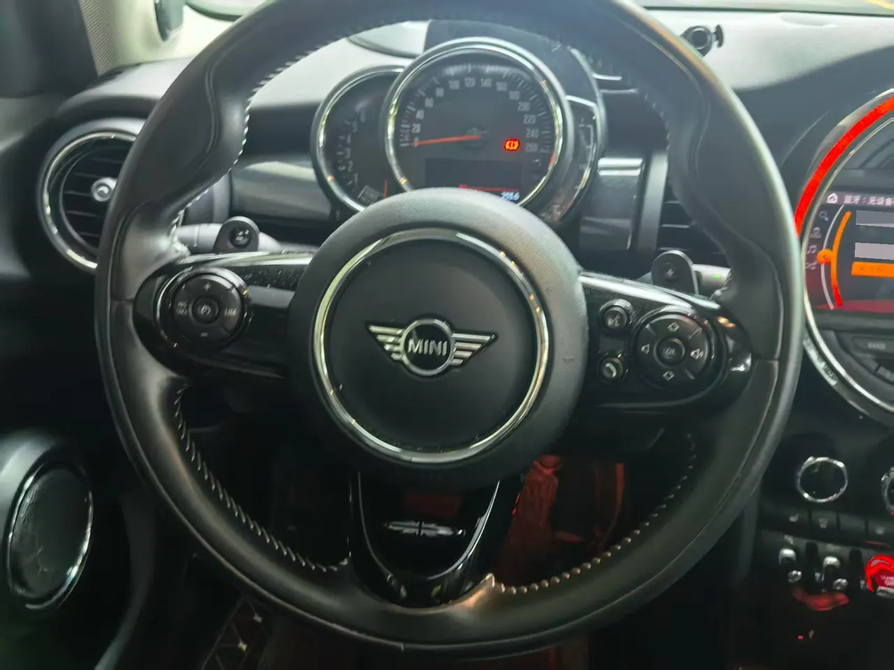MINI Mini 5-Door (Imported) 2020 Mini Cooper S 2.0T Artist Automatic Gear 9
