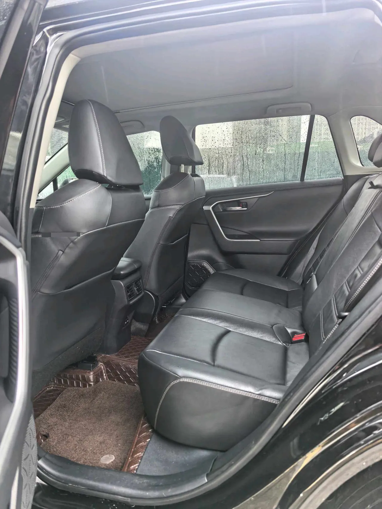 Toyota 2023 RAV4 Rongbo 2.0 Stepless Two-Drive Fashion Plus Edition Automatic Gear 5