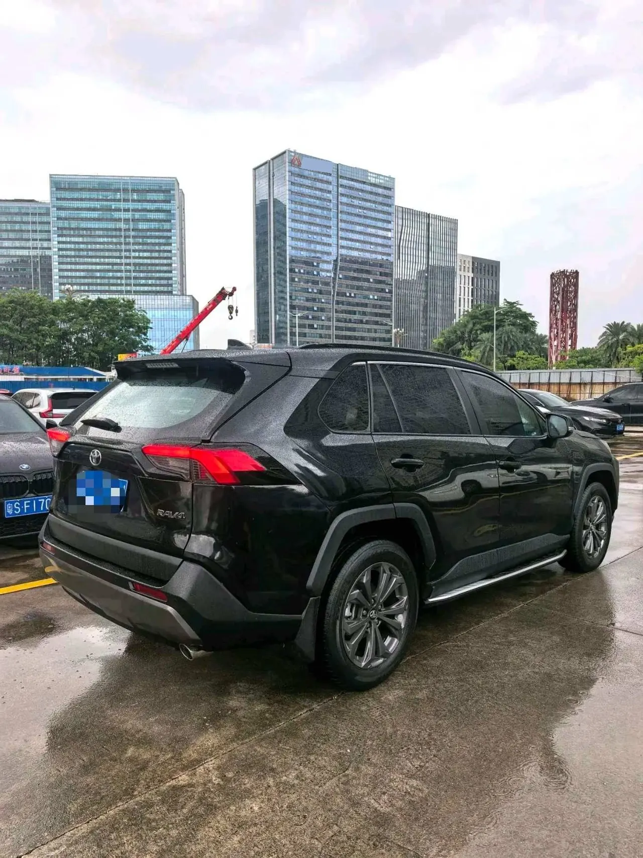 Toyota 2023 RAV4 Rongbo 2.0 Stepless Two-Drive Fashion Plus Edition Automatic Gear 7