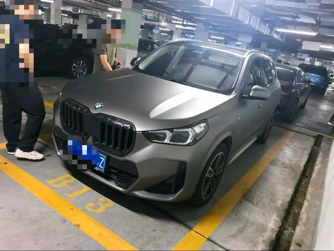 Open image lightbox: BMW 2024 X1 sDrive25Li 2.0T M sports suit automatic gear