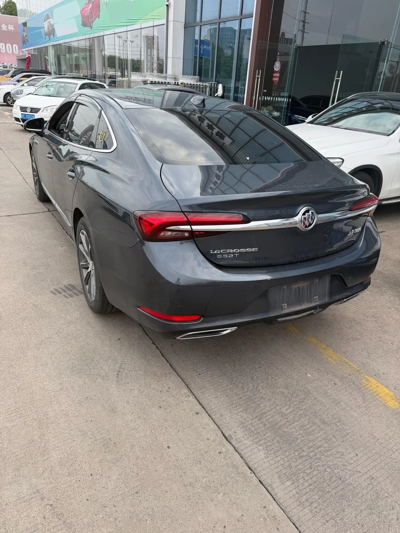Buick 2021 LaCrosse 2.0T 652T Luxury Automatic 5