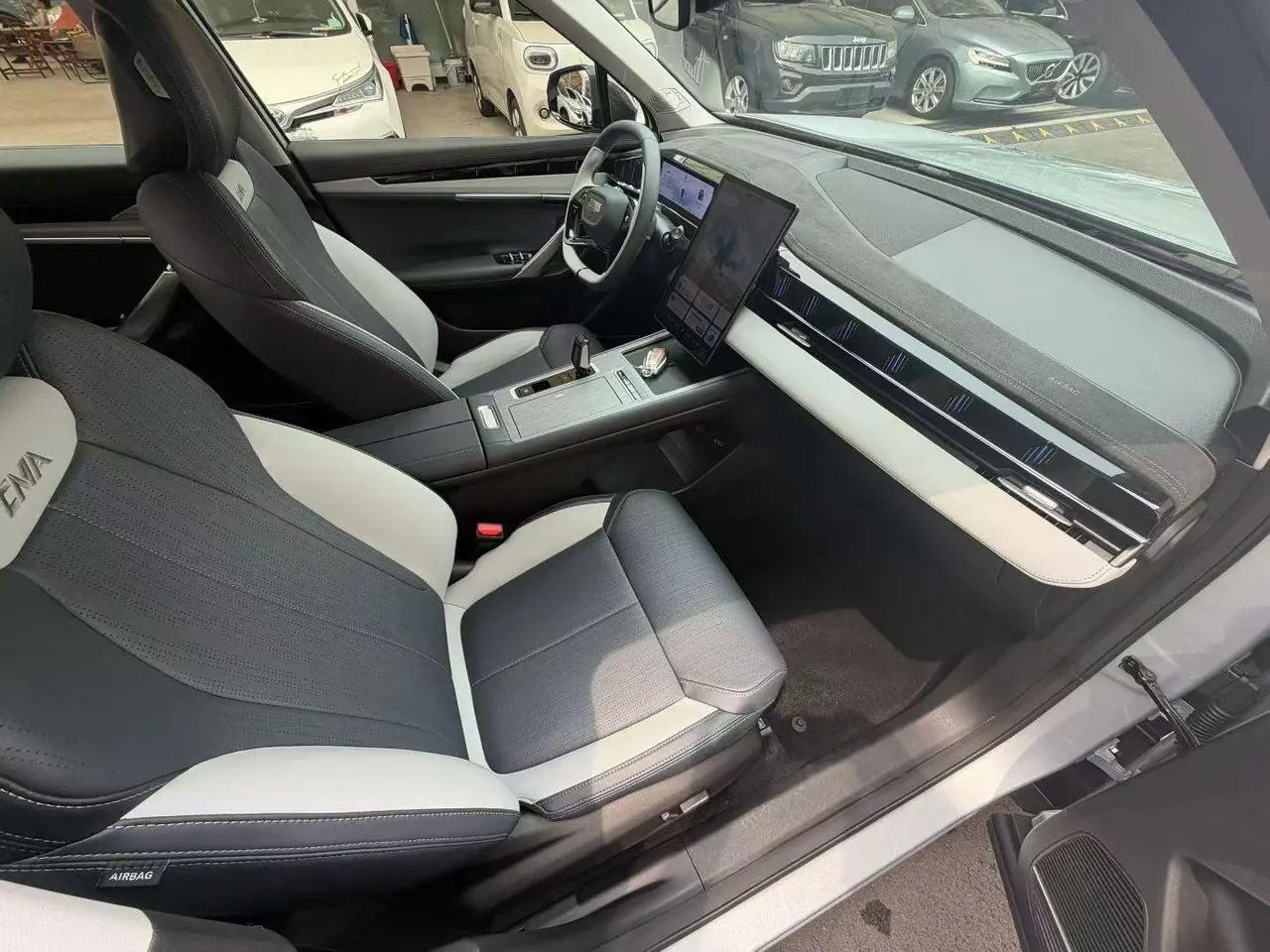 Geely 2024 Boyue L 1.5TD Premium Edition Automatic Gear 2