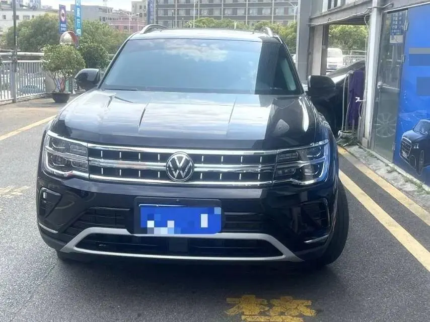 Volkswagen 2024 Tuang 2.0TSI 380TSI four-wheel drive Longyao version automatic gear 2