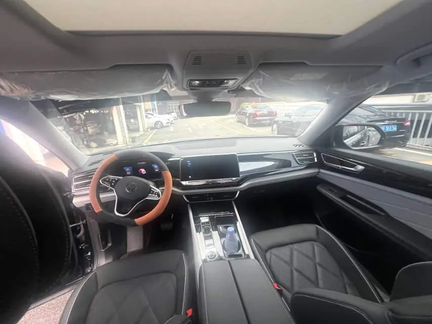 Volkswagen 2024 Tuang 2.0TSI 380TSI four-wheel drive Longyao version automatic gear 5