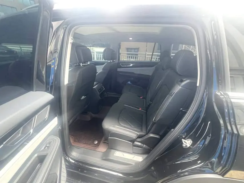 Volkswagen 2024 Tuang 2.0TSI 380TSI four-wheel drive Longyao version automatic gear 6