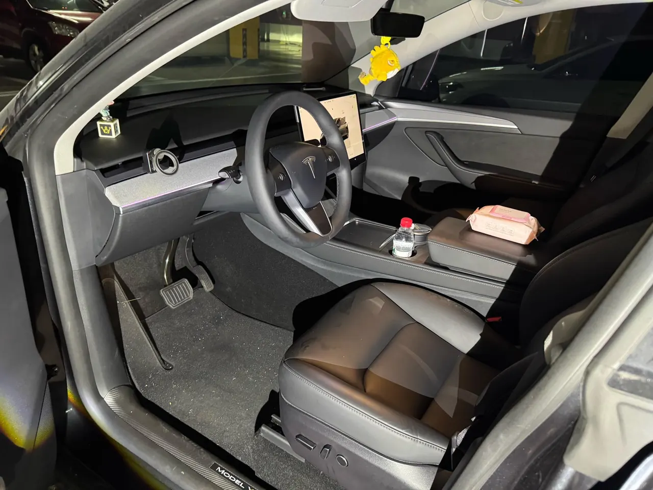 Tesla 2024 Model Y rear-wheel drive version automatic transmission 4