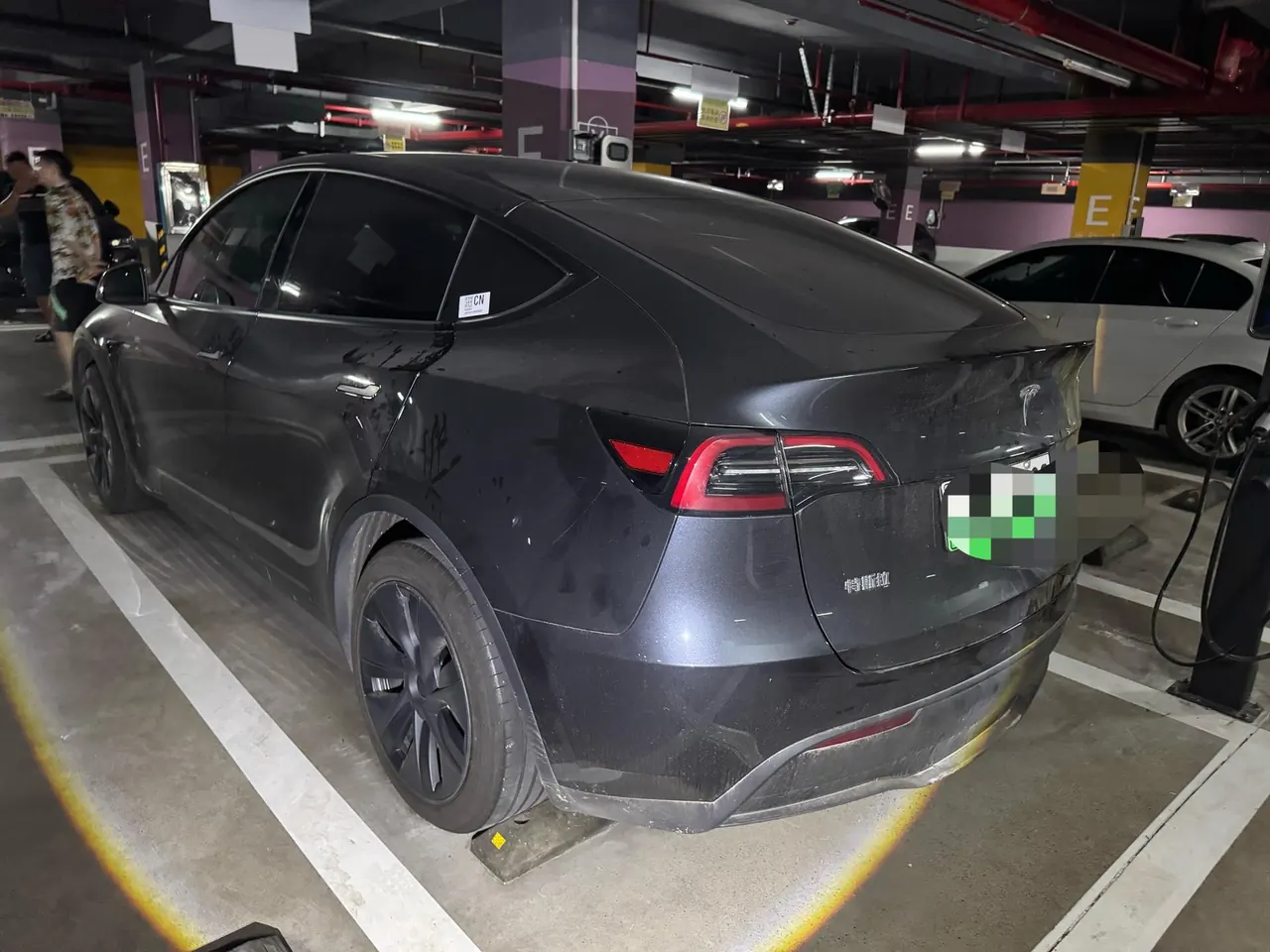 Tesla 2024 Model Y rear-wheel drive version automatic transmission 5