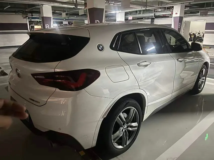 BMW 2022 X2 sDrive25i 2.0T M sports suit automatic gear 3