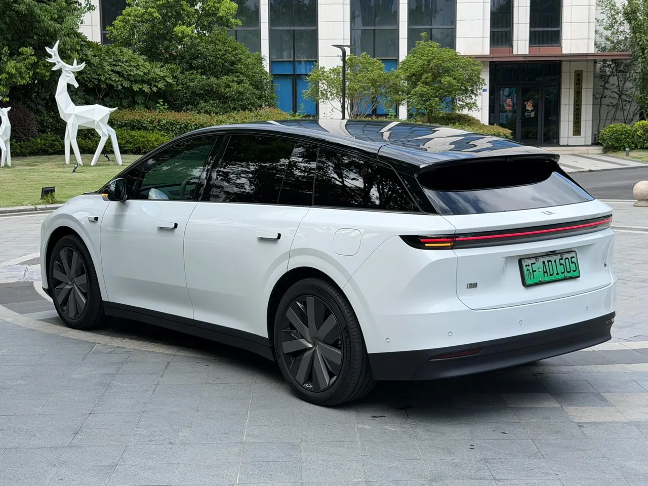 Li 2025 i6 four-wheel drive basic automatic transmission 3